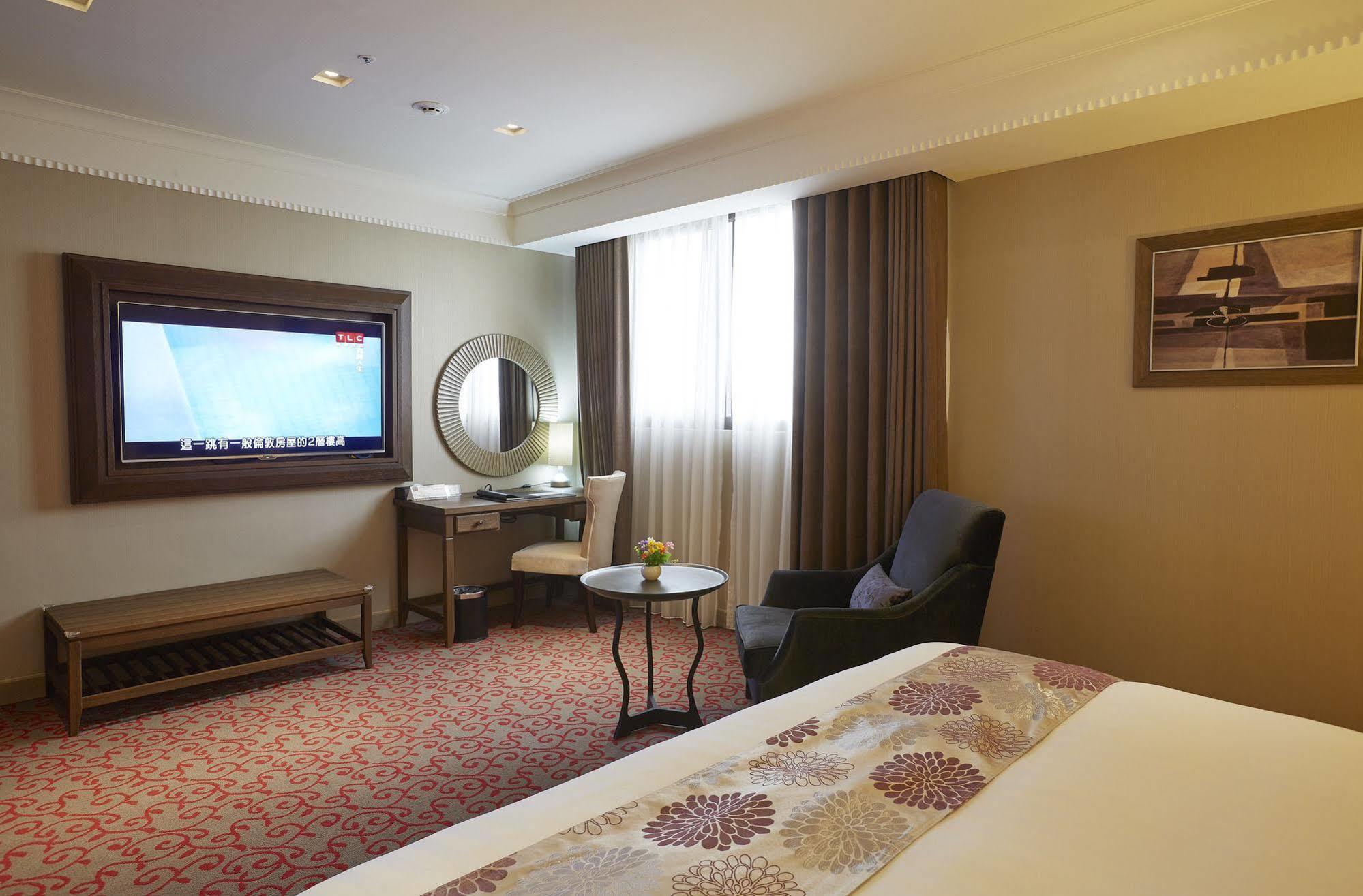 Grand City Hotel Fengyuan Exterior foto
